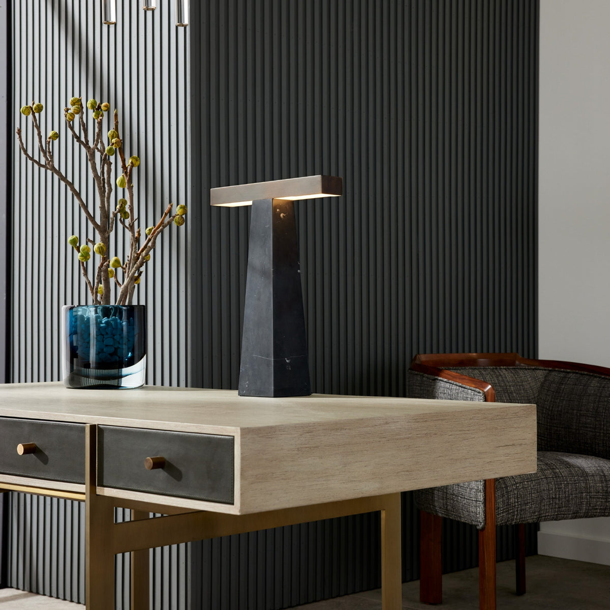 Desterb Table Lamp