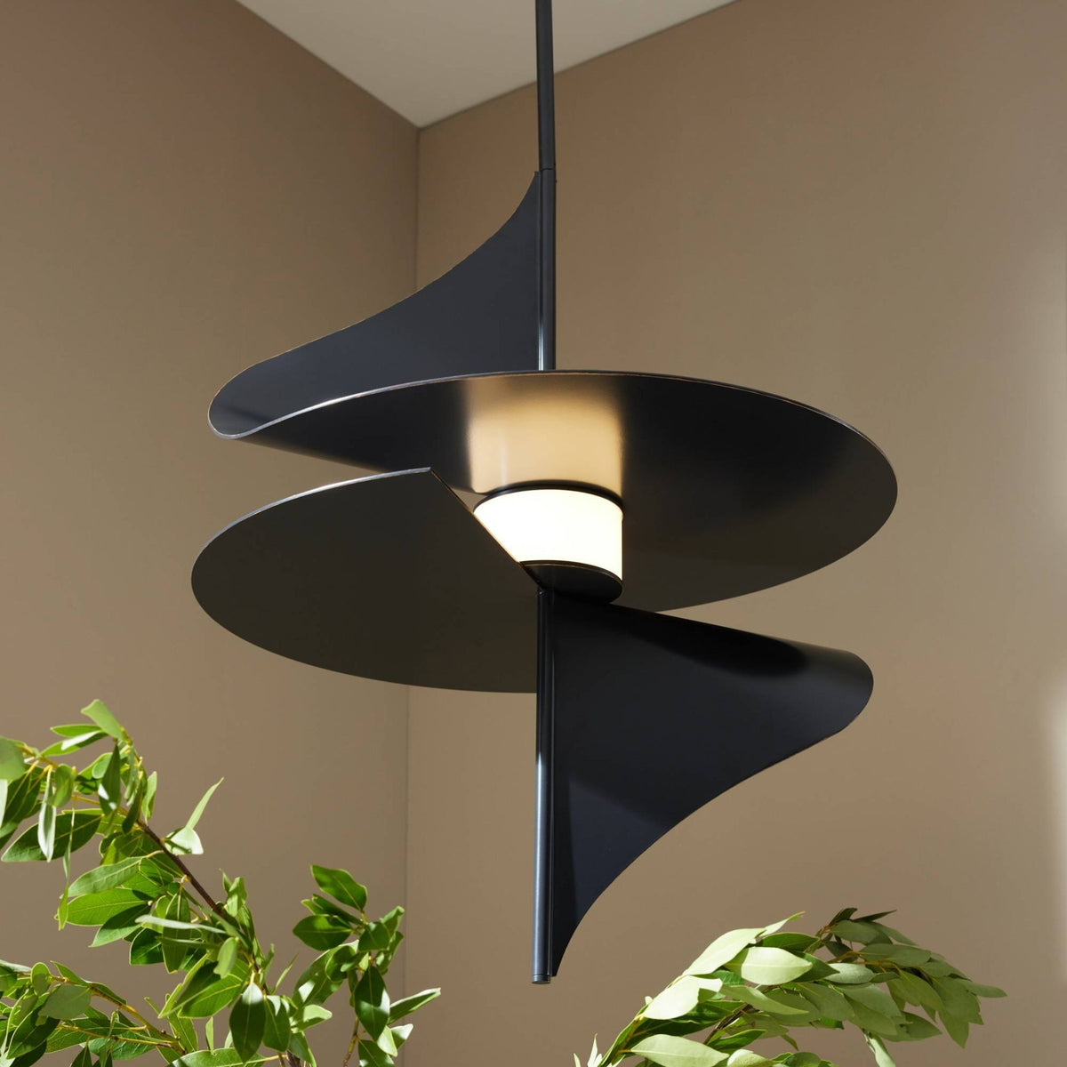Renaly Pendant